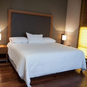 Habitación con Cama King